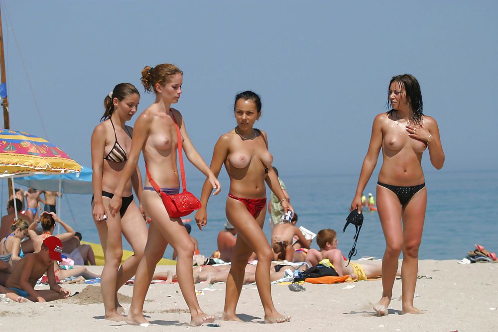 Naked Women in Groups 9 #9724740