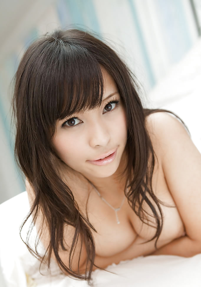 Caliente de Japón, una chica asiática encantadora.
 #13086540