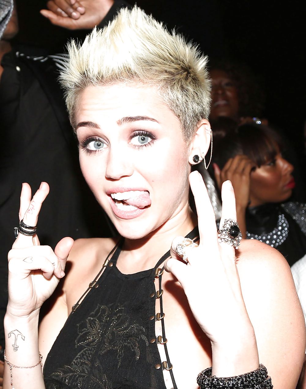 Miley Cyrus #17770717