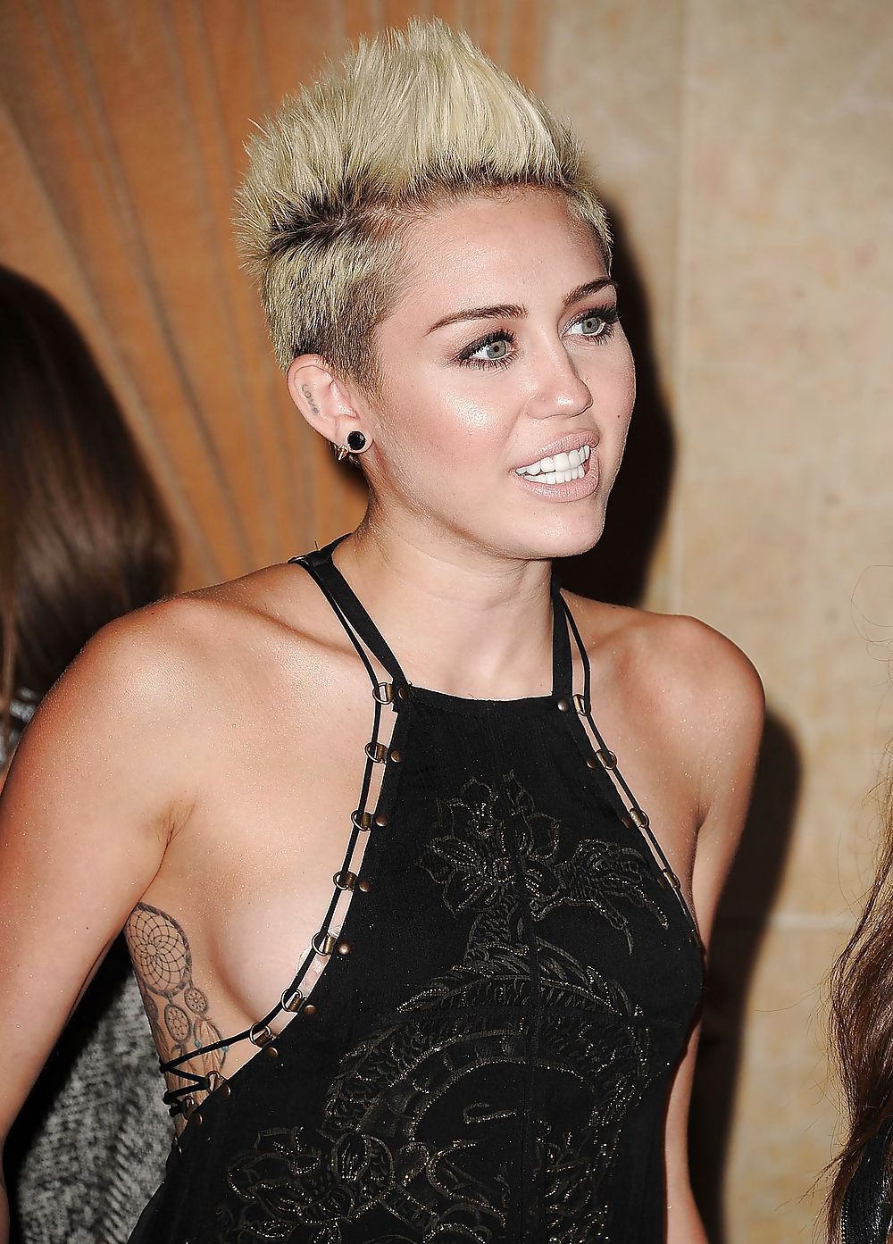 Miley Cyrus #17770742