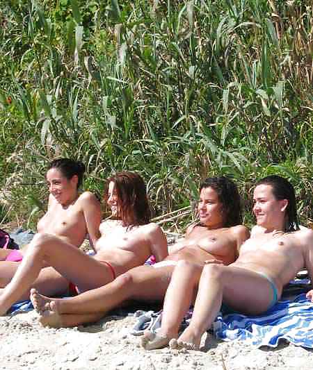 Topless beach girls 2. #9706859