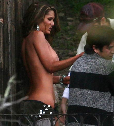 Ninel Conde - Paparazzis At A Photoshoot #2699571