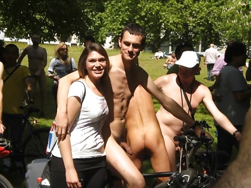 Public Cfnm Fun (cfnm) Vii #18550122