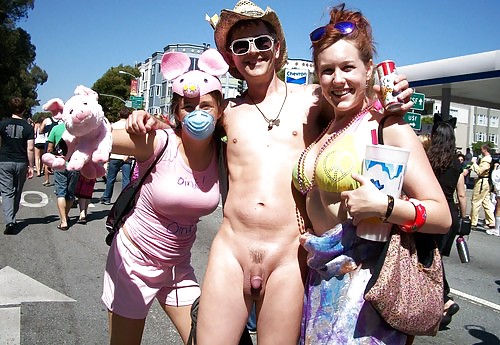 Public Cfnm Fun (cfnm) Vii #18550157