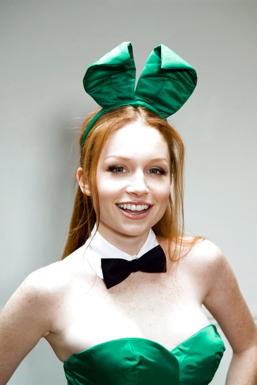 Lucious Redhead Scarlett Keegan Miss September 2004 #1671486