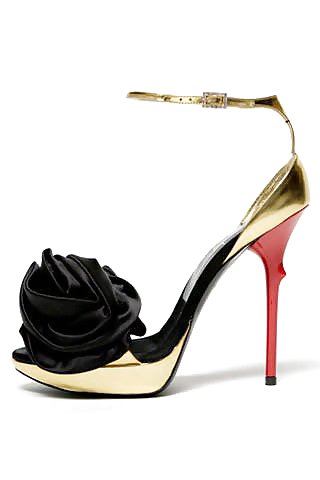 Tacones y más
 #15109757