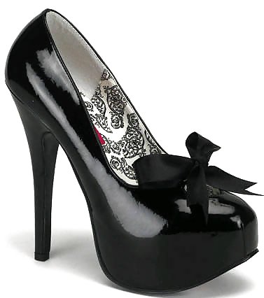 Heels and more #15109789