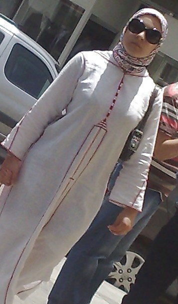 Arab jelaba
 #14655638