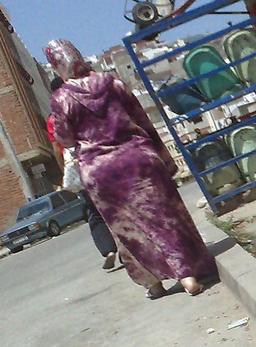 Arab jelaba
 #14655674