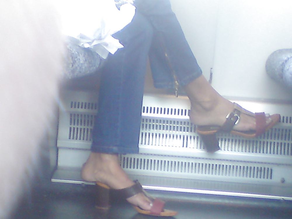 Feet in the Train #788764