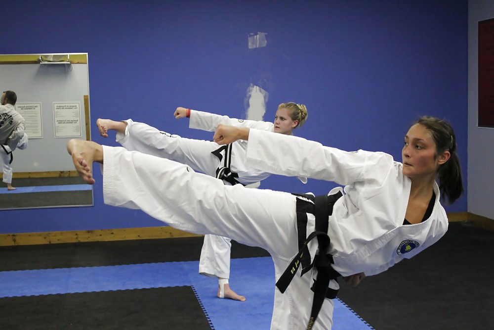 カラテガール2
 #21345271