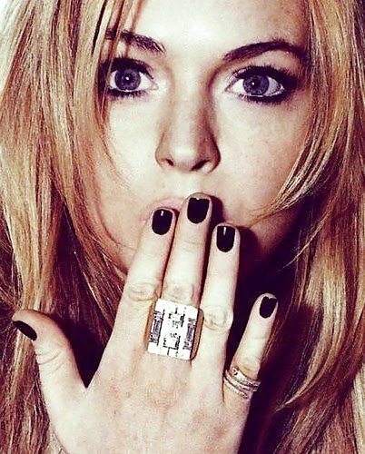 Lindsay lohan ... exige silencio
 #11029746