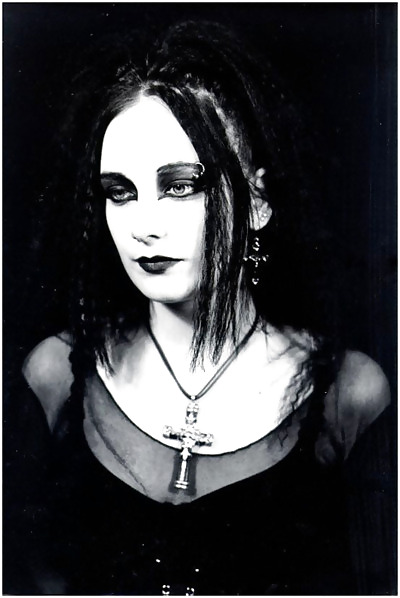 ¡Goth 10!
 #11236311
