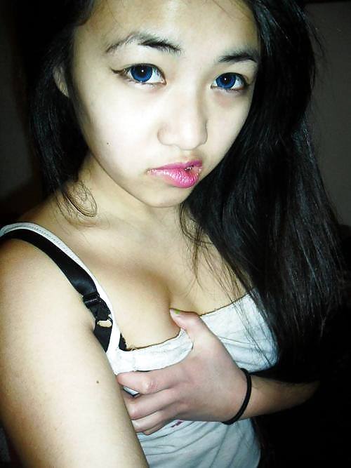Asian girls hmong #22695154