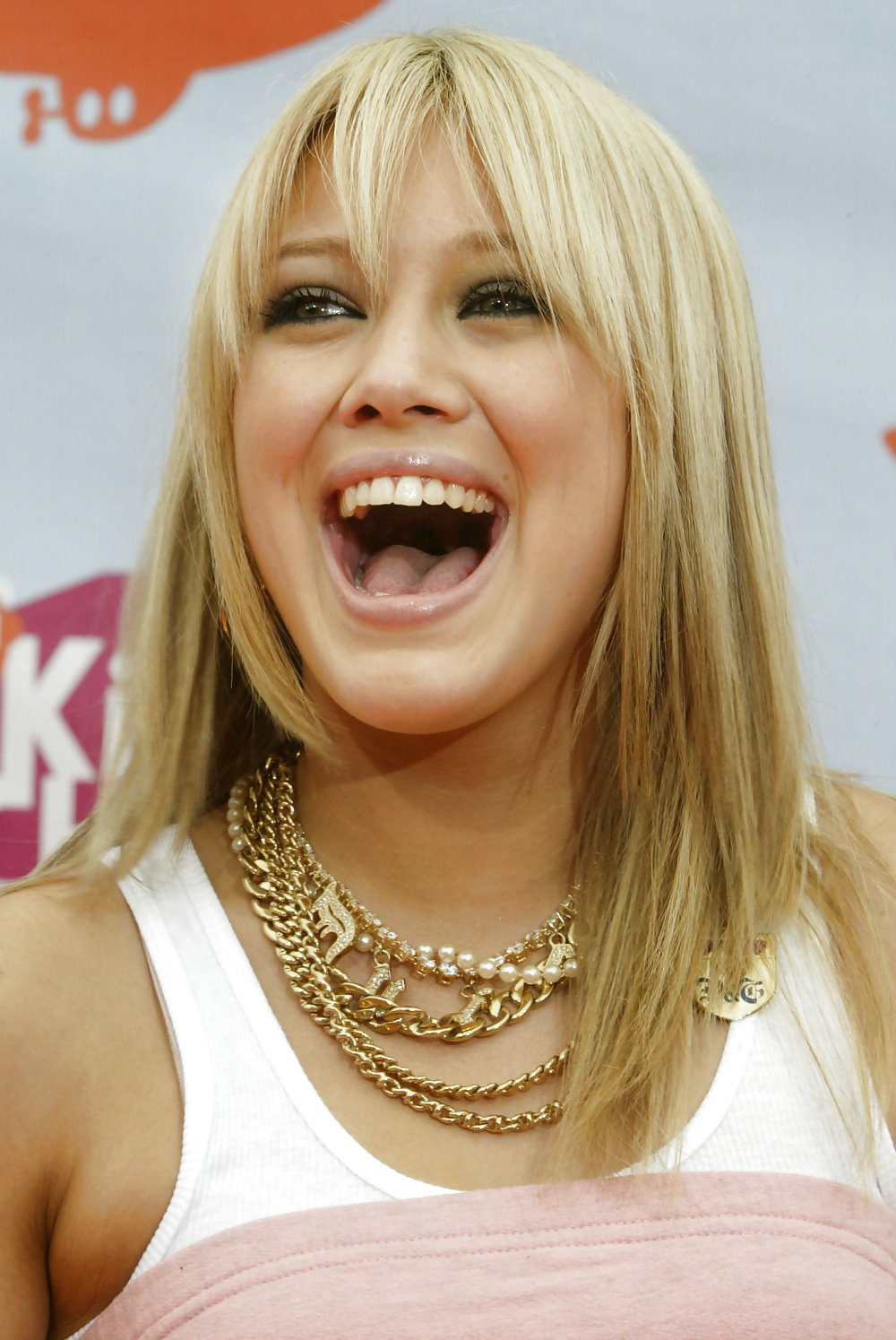 Hilary duff
 #18955517