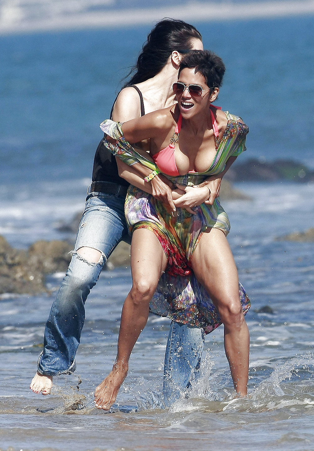 Halle Berry - wearing a bikini top at a Malibu beach #5935802