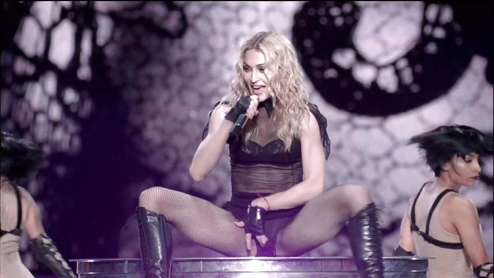 Madonna Par Twistedworlds #2212969
