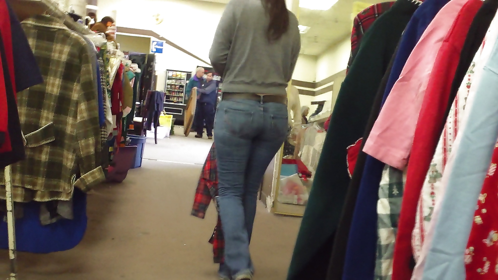 Sexy big teen butt & ass in bulging blue jeans #9176455