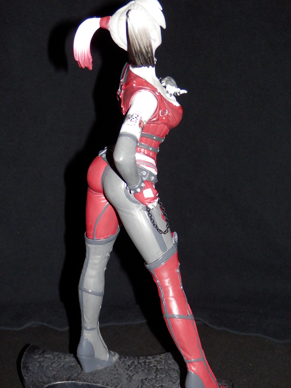 Harley Quinn.statue Cumbatth #19395816