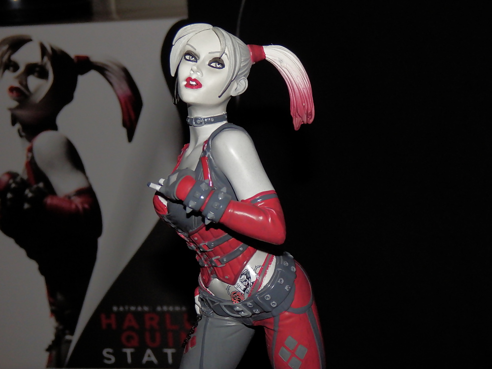 Harley Quinn.statue Cumbatth #19395863