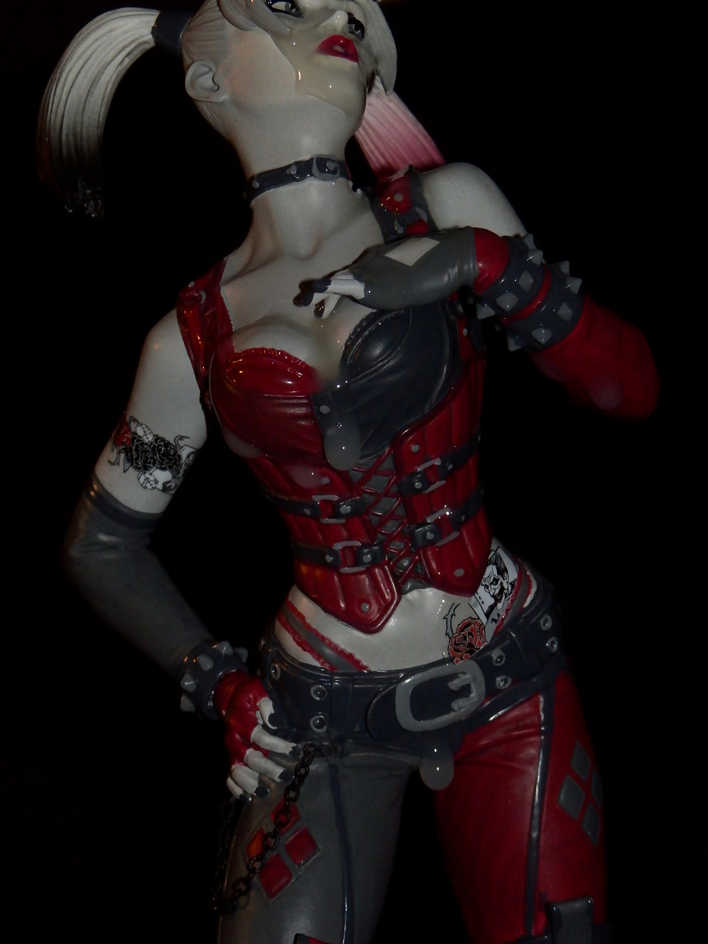 Harley Quinn.statue Cumbatth #19395999