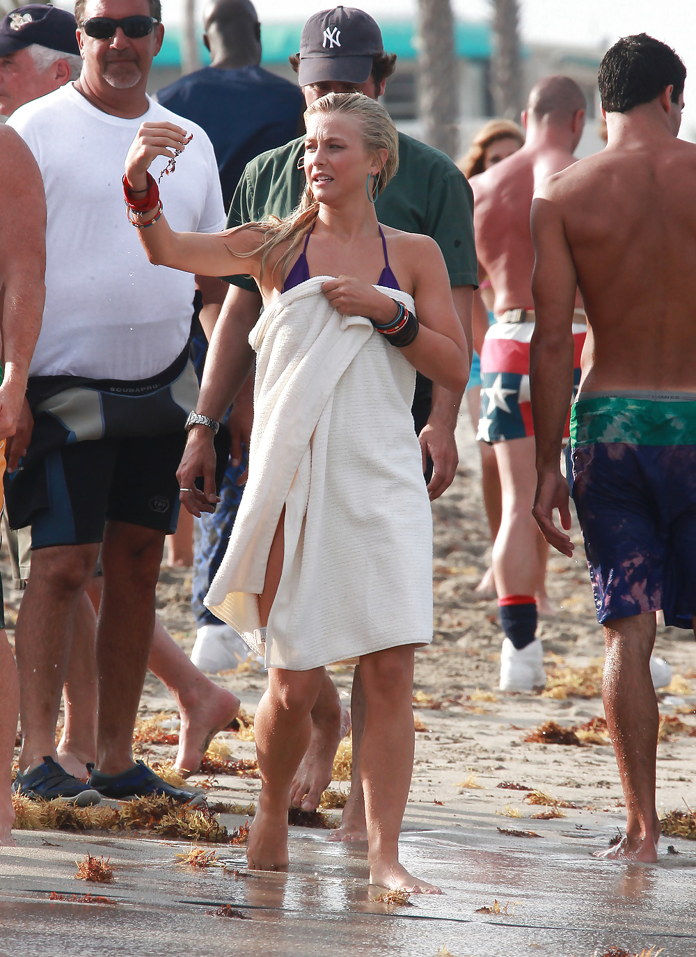 Julianne Hough In Bikini filming Rock of Ages in Miami #3951350