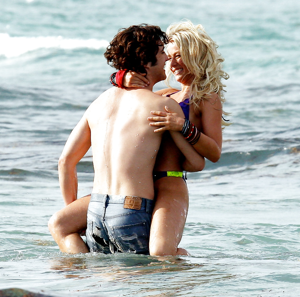 Julianne Hough In Bikini filming Rock of Ages in Miami #3951462