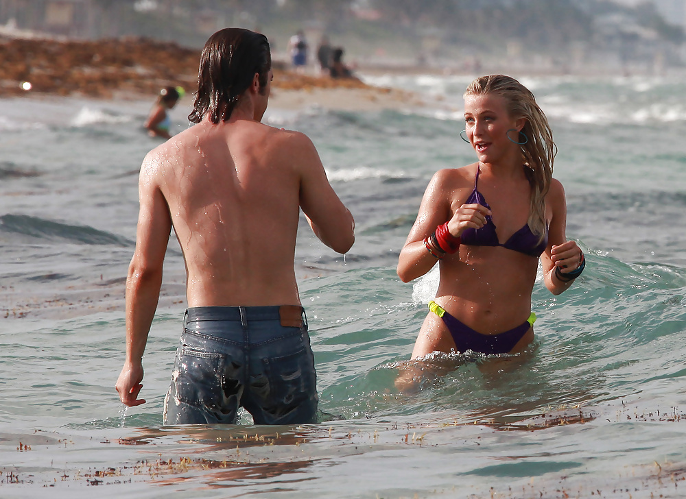 Julianne Hough In Bikini filming Rock of Ages in Miami #3951760