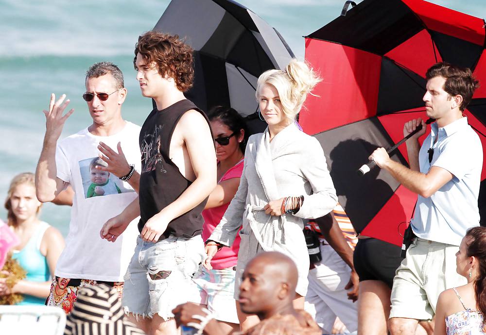 Julianne Hough In Bikini filming Rock of Ages in Miami #3951872