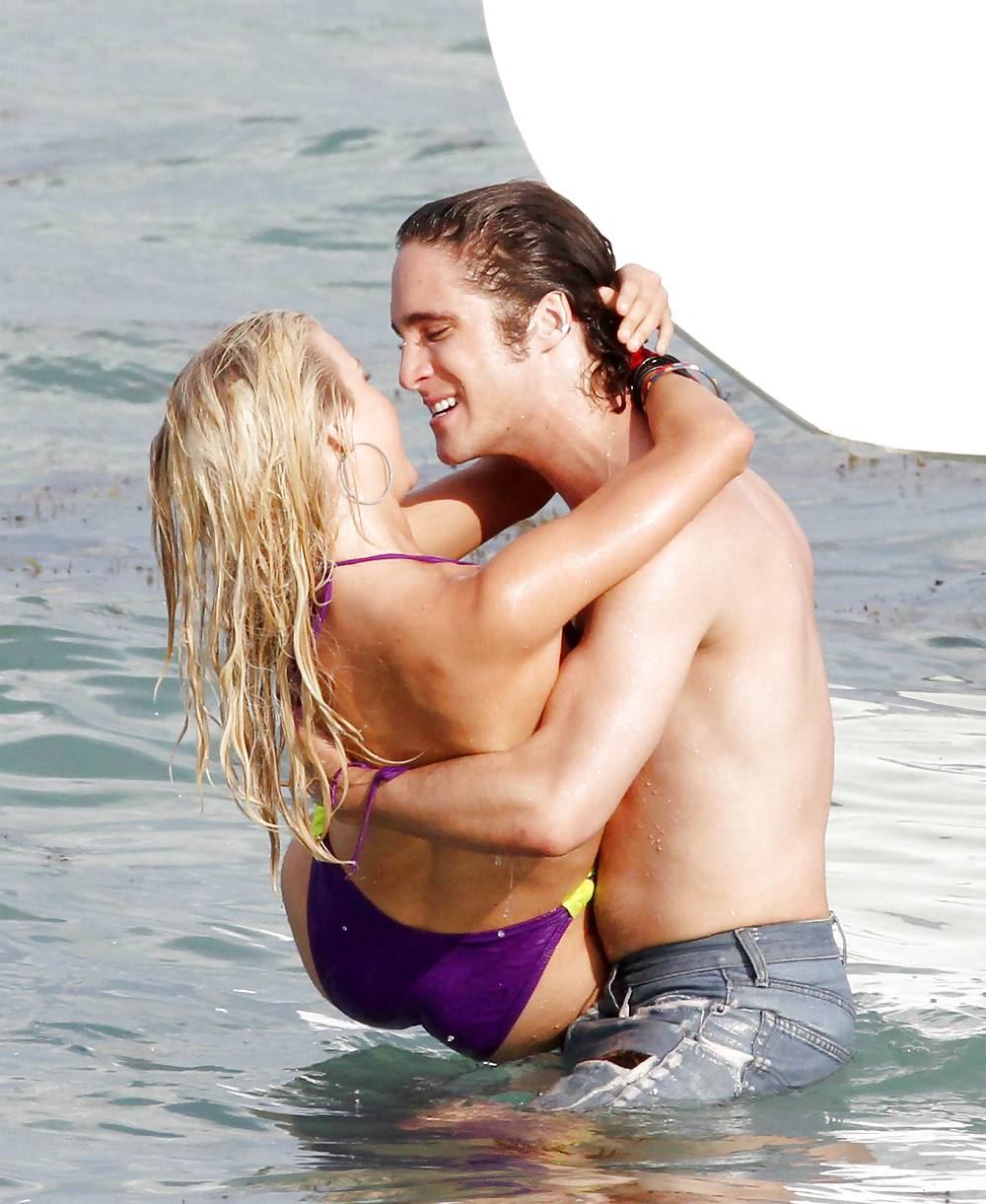 Julianne Hough In Bikini filming Rock of Ages in Miami #3951968