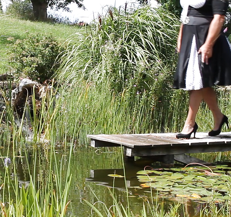 Sissy bath fully dressed in a pond, and was observed to #9908913