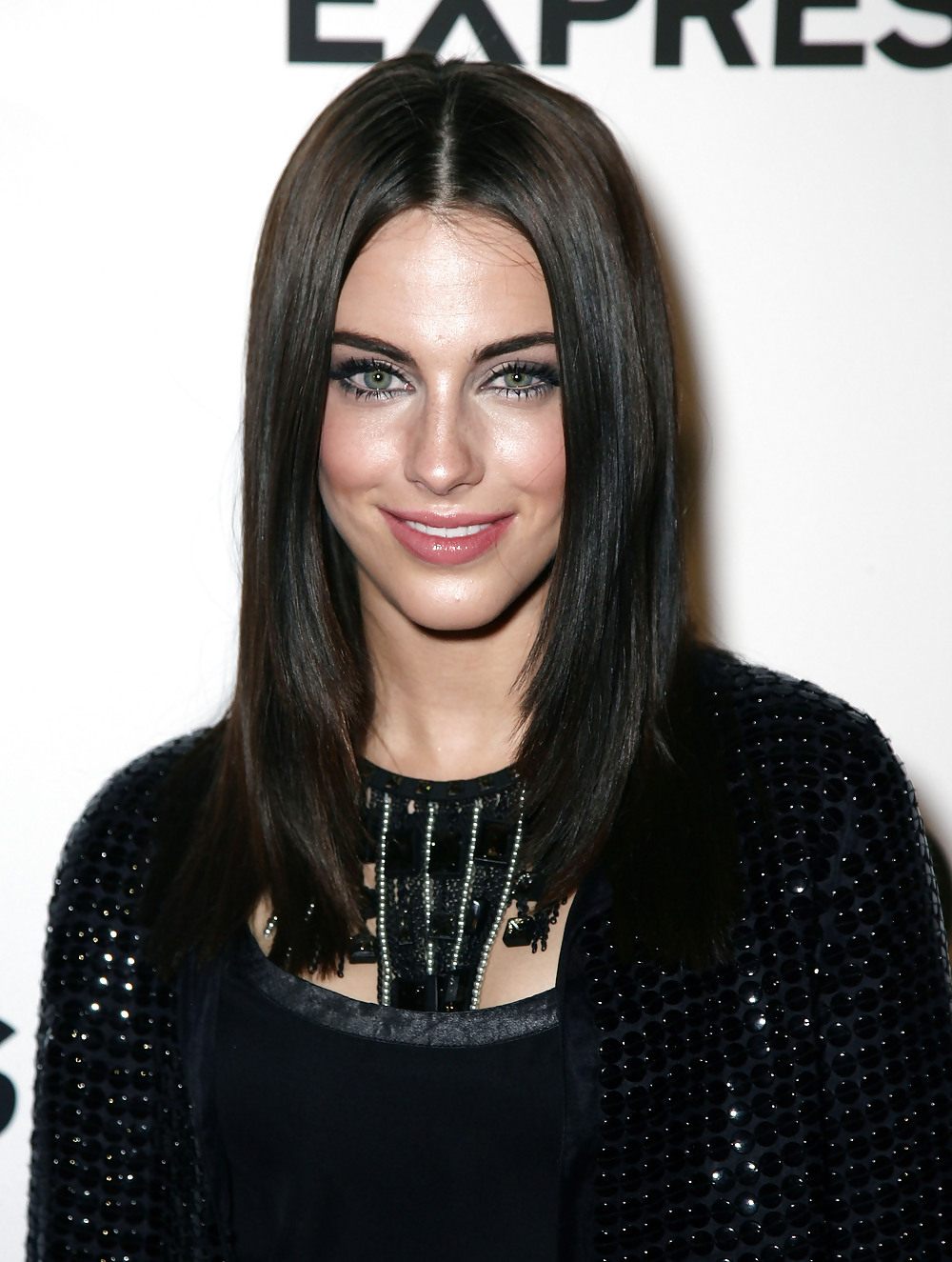 Jessica lowndes 
 #20021869