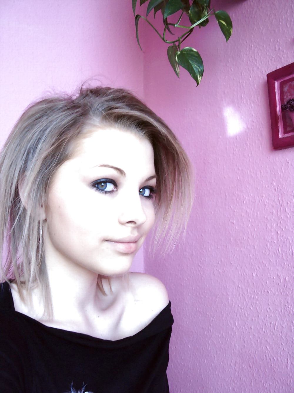 Very appealing teen #9630684