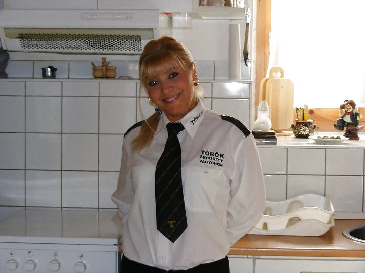 Vampish I fancy Matures 2288