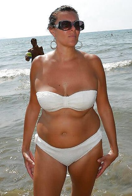 Swimsuit bikini bra bbw mature dressed teen big tits - 73 #12771780