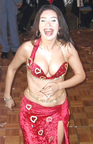 DINA arabic Dancer #9957615