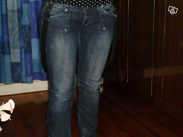 Jeans cameltoesss #4882882