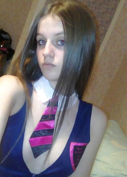 Joolie the skoolie pt2
 #16681488