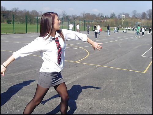 Joolie the skoolie pt2
 #16681547