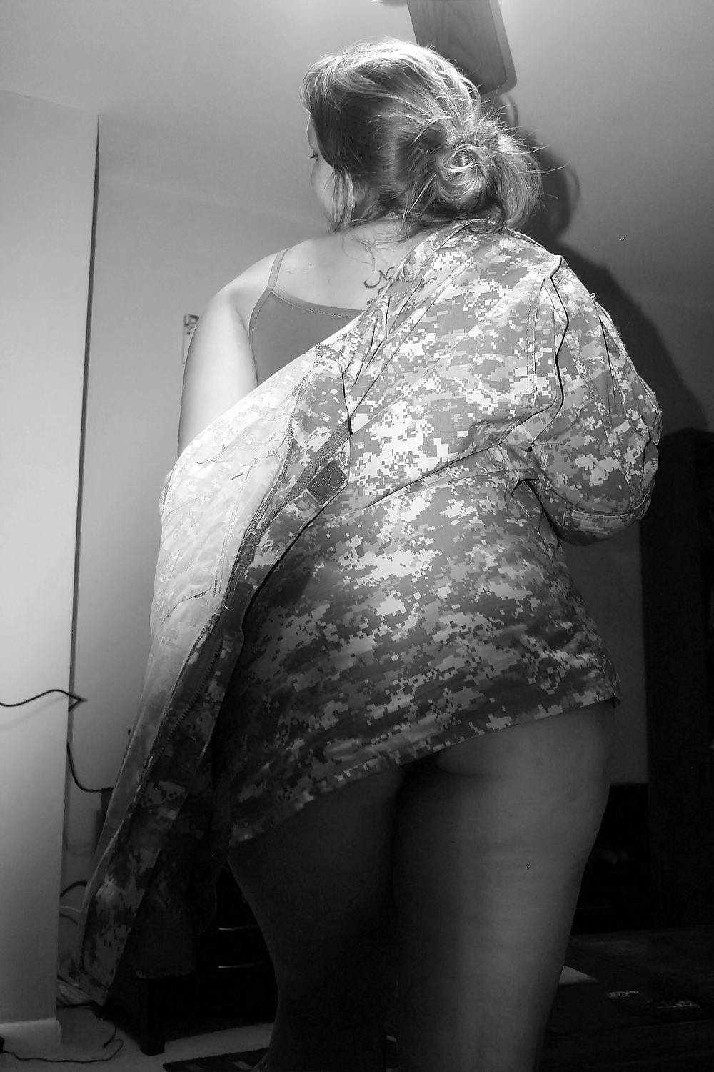 My army wife military 2....kcpride31 #22059053