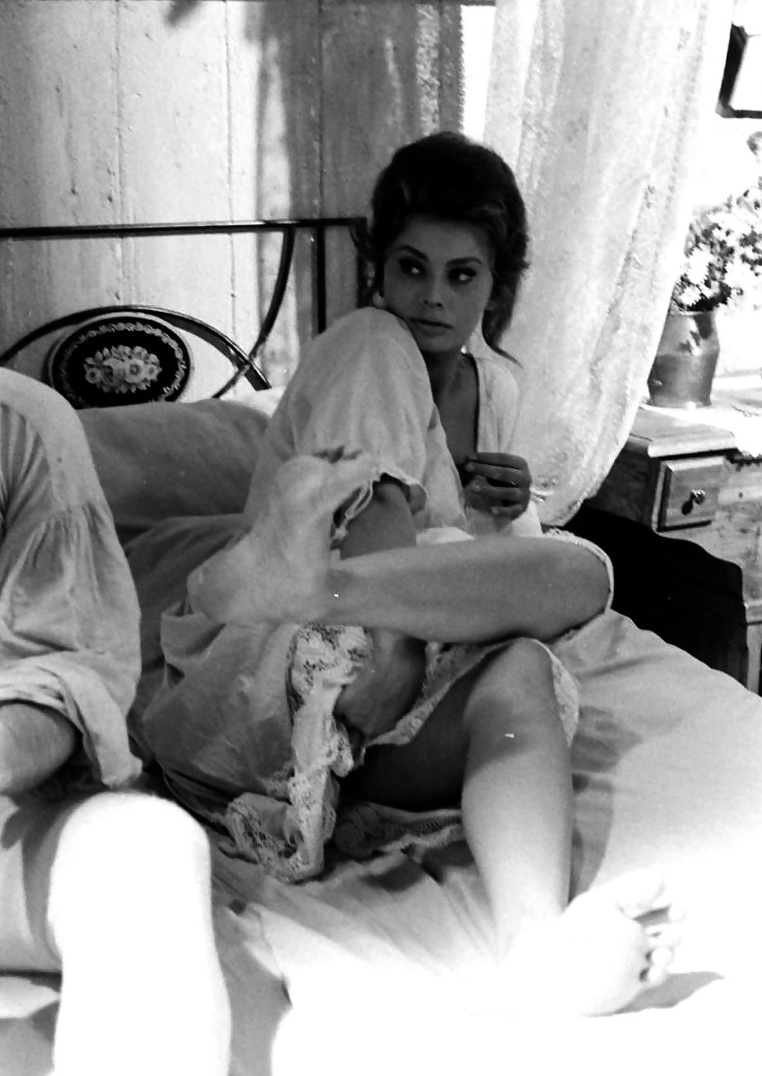 Sophia Loren Foot Pics #7813334