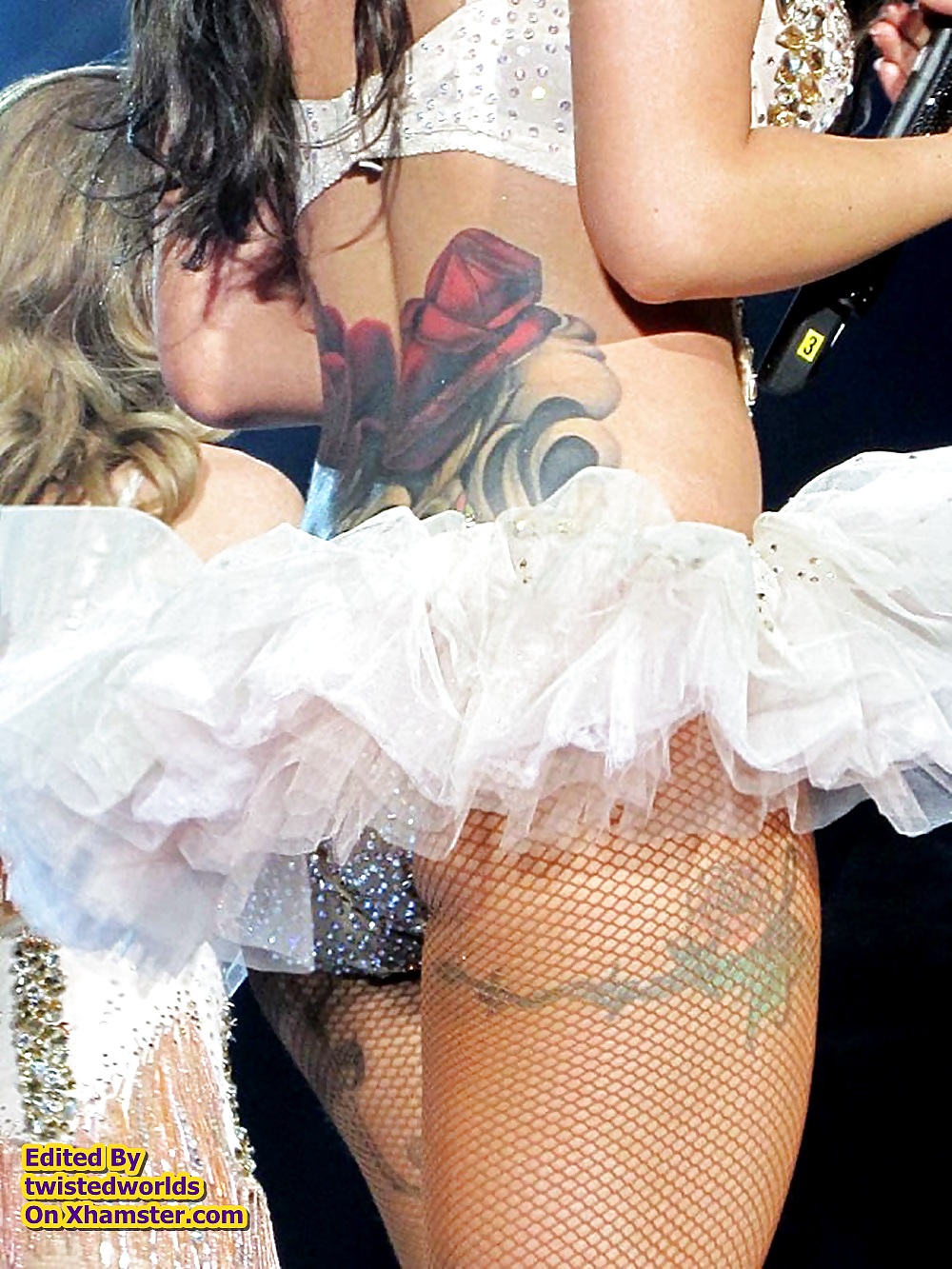 声に出して女の子 2 by twistedworlds
 #21700142