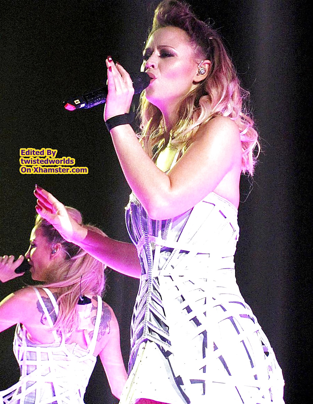 声に出して女の子 2 by twistedworlds
 #21700298