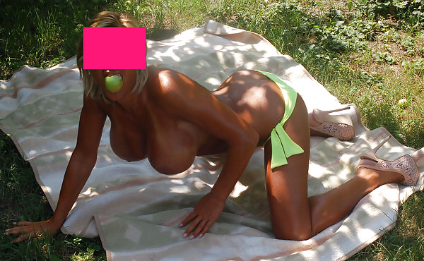 Helga: Anonym Riesigen Gefälschte Hure Tit #15444359