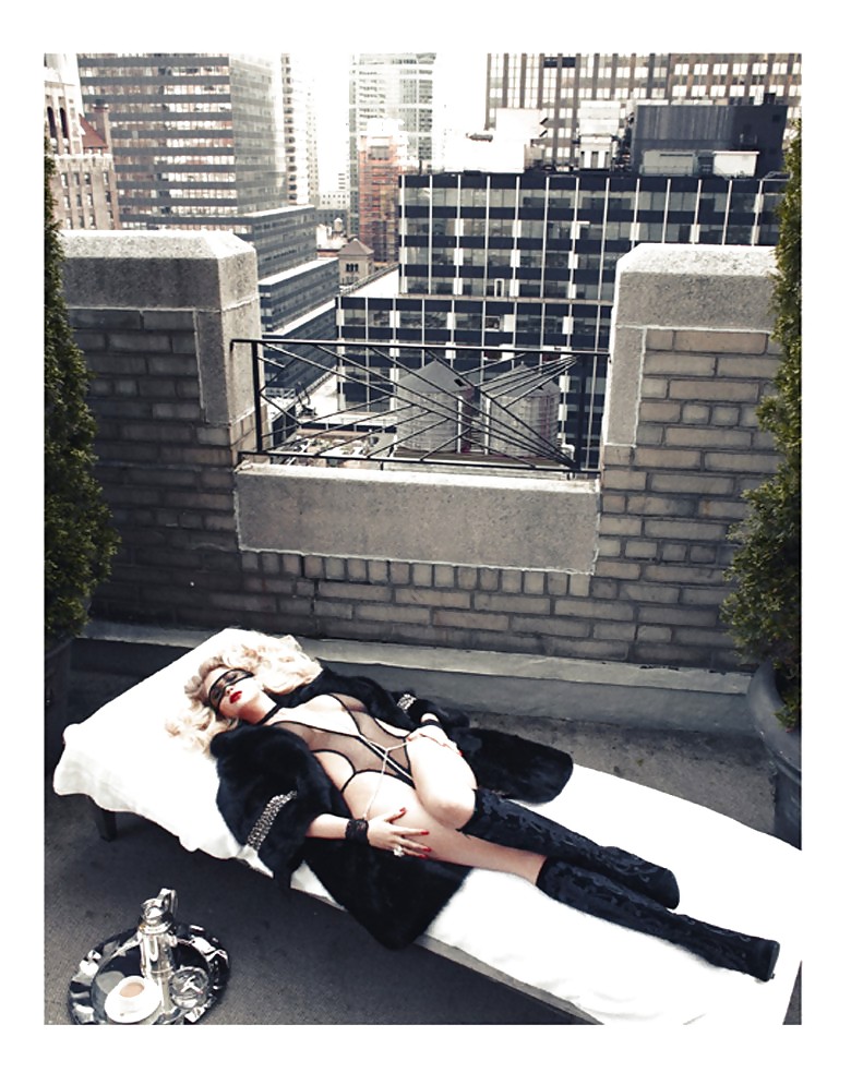 Algo nuevo, algo prestado
 #22457396