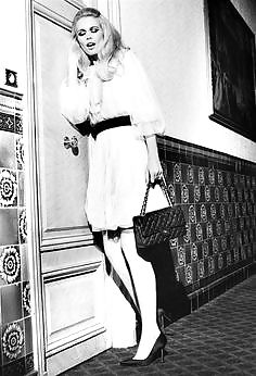 Algo nuevo, algo prestado
 #22457397