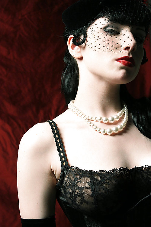 Algo nuevo, algo prestado
 #22457514