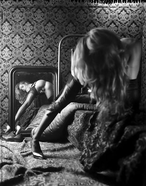 Algo nuevo, algo prestado
 #22457899