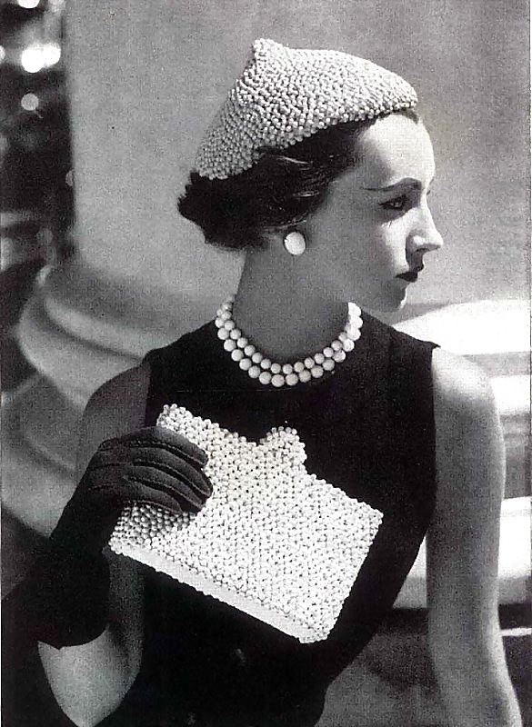 Algo nuevo, algo prestado
 #22458292