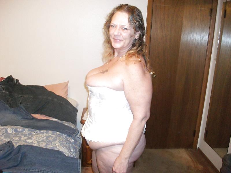 Marisa en lencería blanca
 #2214368